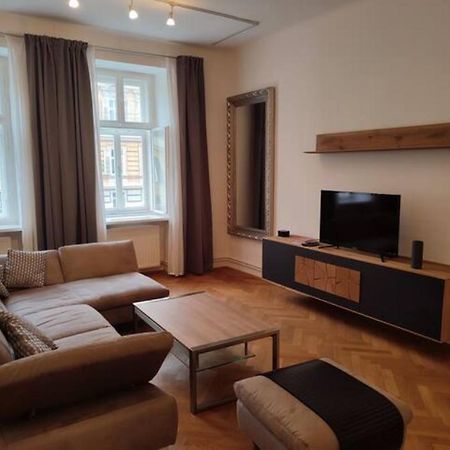 Bookstyrian1 Apartment Грац Екстериор снимка