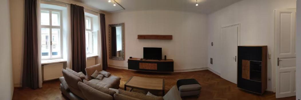 Bookstyrian1 Apartment Грац Екстериор снимка